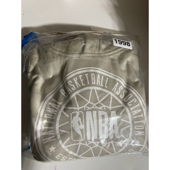 NBA Boys Youth Gray Pullover Hoodie Size Small (7-8) Fleece Front Pocket - Picture 11 of 11